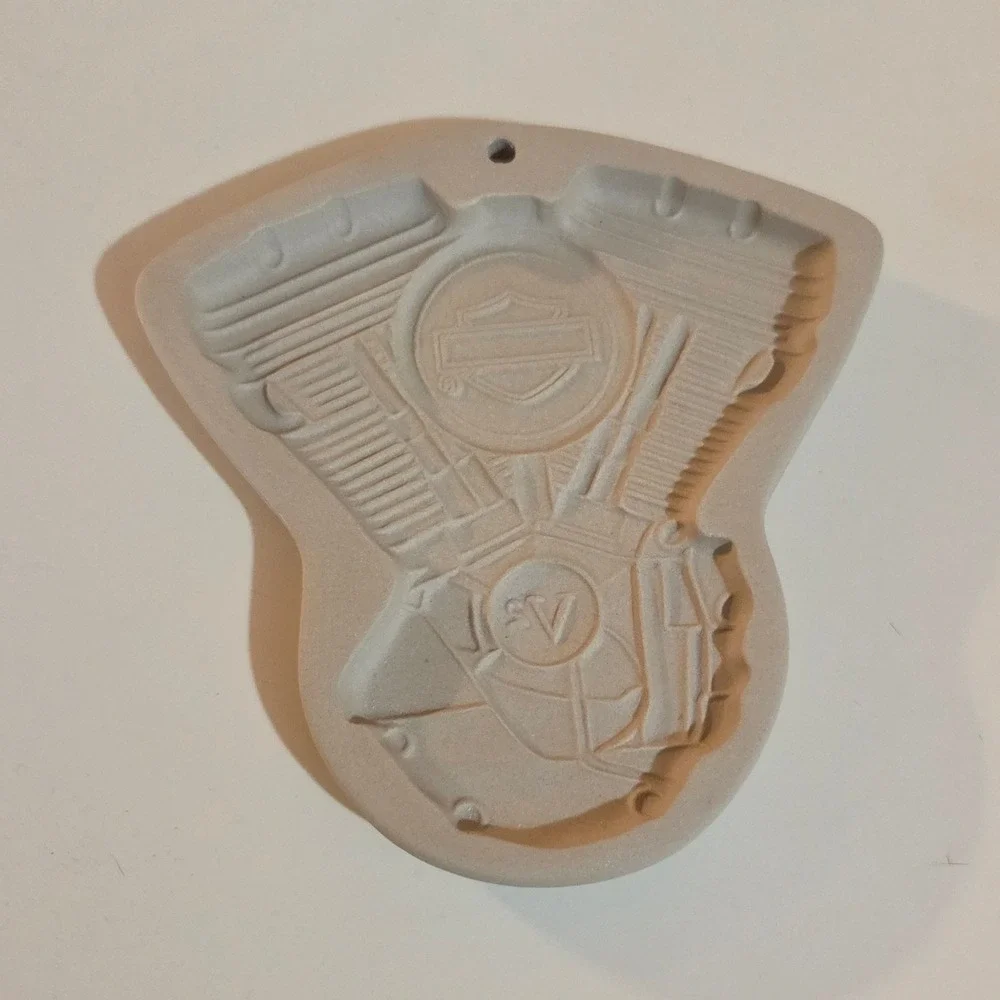 Vintage 1992 Harley Davidson V-Twin Engine Stoneware Cookie Mold USA Made